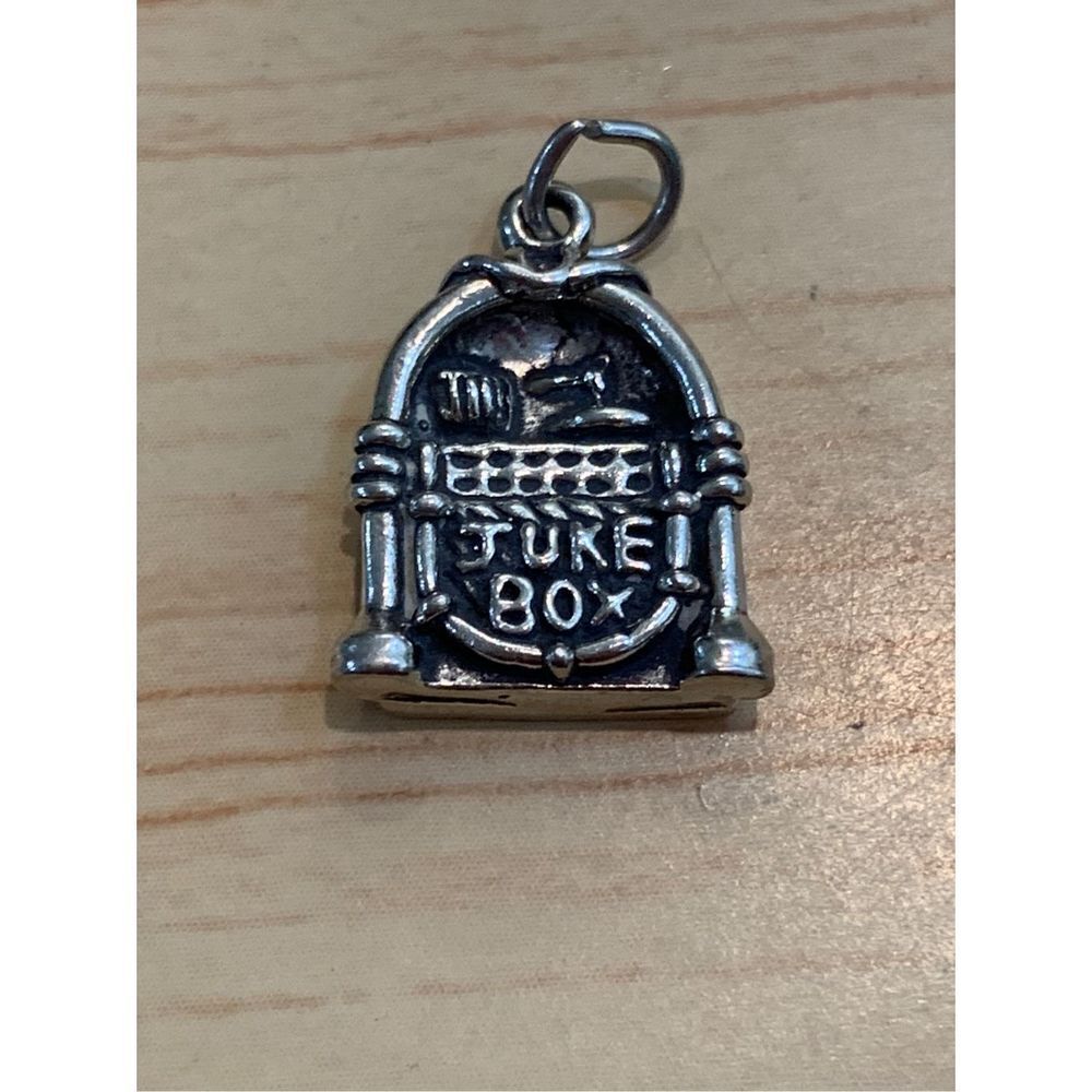 .925 Jukebox Sterling Silver Jewelry Charm #music #dance